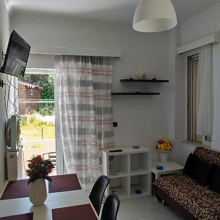 Top Holidays Apartments Ханья Экстерьер фото