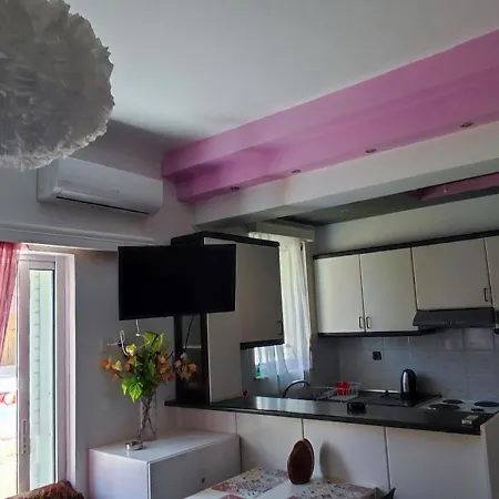 Top Holidays Apartments Ханья Экстерьер фото