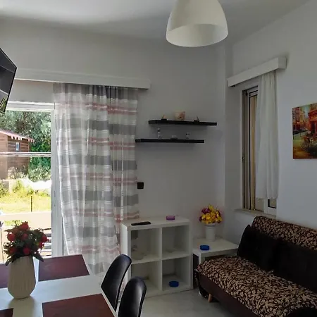 Top Holidays Apartments Ханья Экстерьер фото